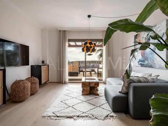 Buy penthouse in Hacienda del Señorio de Cifuentes | Berkshire Hathaway Homeservices Marbella