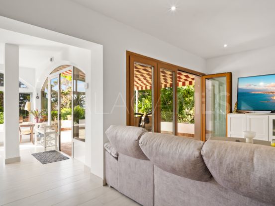 Villa a la venta en Don Pedro | Berkshire Hathaway Homeservices Marbella