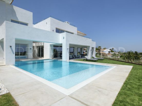 Villa for sale in Paraiso Alto with 5 bedrooms | Berkshire Hathaway Homeservices Marbella