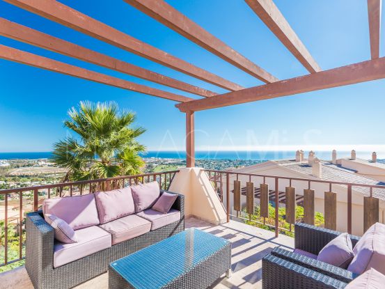 Atico con 3 dormitorios en venta en Hacienda del Señorio de Cifuentes, Benahavis | Berkshire Hathaway Homeservices Marbella