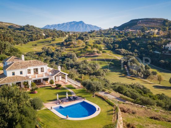 Frontline golf villa with panoramic sea views in Marbella Club Golf Resort, Benahavís