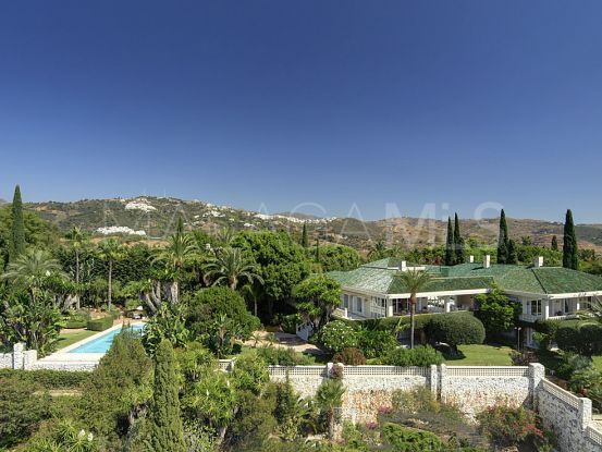 For sale villa with 10 bedrooms in Rio Real, Marbella East | Berkshire Hathaway Homeservices Marbella