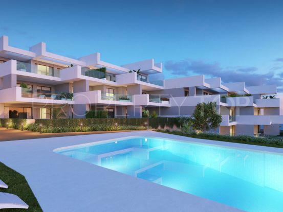 Stunning first-floor apartment in an off-plan development with views to the Mediterranean Sea and the beaches of Manilva