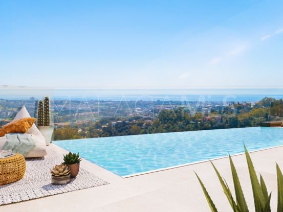 Villa pareada en venta de 3 dormitorios en La Heredia, Benahavis | Berkshire Hathaway Homeservices Marbella