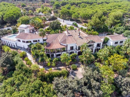 Buy villa with 10 bedrooms in Alhaurin el Grande | Berkshire Hathaway Homeservices Marbella