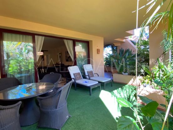 San Pedro Playa, apartamento planta baja de 3 dormitorios en venta | Kavan Estates