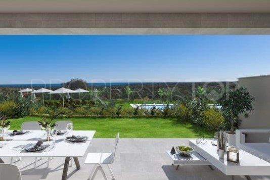 Buy Sotogrande Alto apartment with 2 bedrooms | Marbella Living