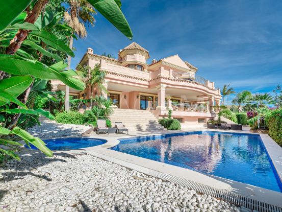 Villa en venta en La Alqueria de 6 dormitorios | Nordica Sales & Rentals