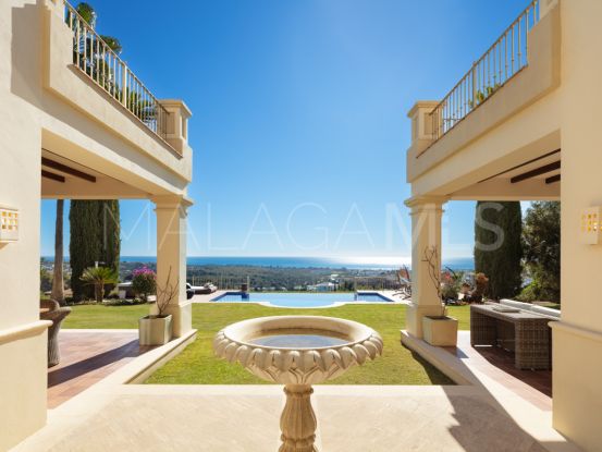 Villa en venta en Los Flamingos Golf, Benahavis | Christie’s International Real Estate Costa del Sol