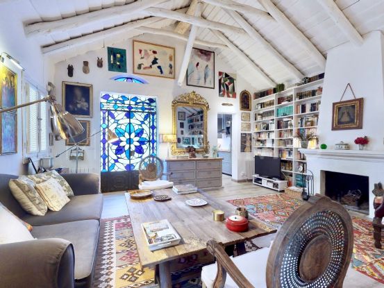 For sale 2 bedrooms villa in La Virginia, Marbella Golden Mile | Von Poll Real Estate