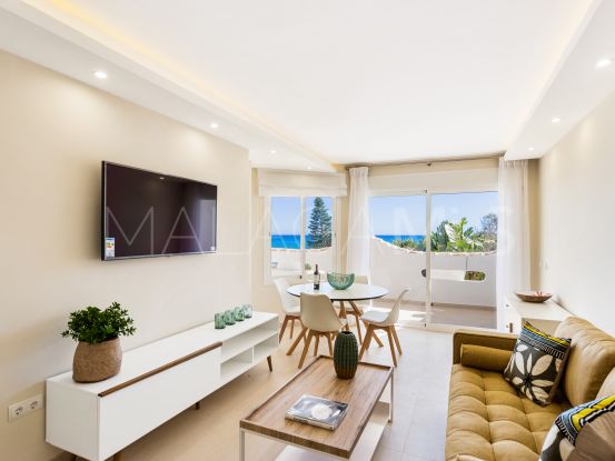 For sale apartment in Calahonda Playa with 2 bedrooms | Von Poll Real Estate