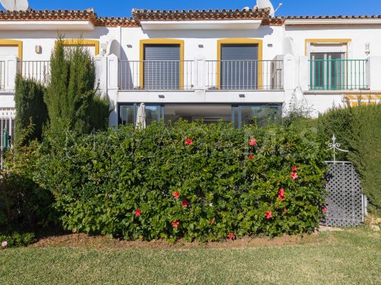Town house for sale in Centro Diana, Estepona | Von Poll Real Estate