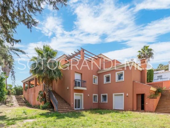 For sale villa in Zona F | Teseo Estate