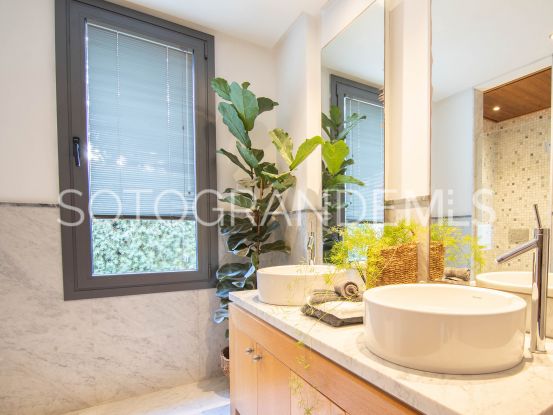 5 bedrooms villa in Los Altos de Valderrama for sale | Teseo Estate