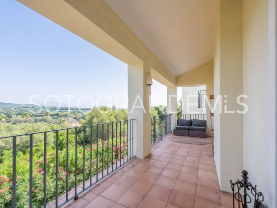 Villa in Zona F with 4 bedrooms | Teseo Estate