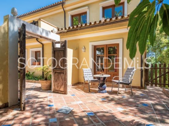 6 bedrooms villa in Zona C for sale | Teseo Estate