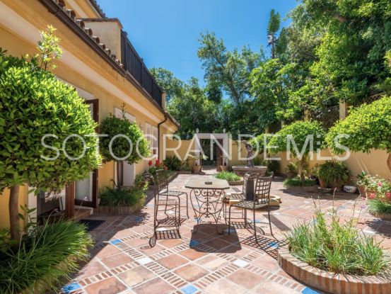 6 bedrooms villa in Zona C for sale | Teseo Estate