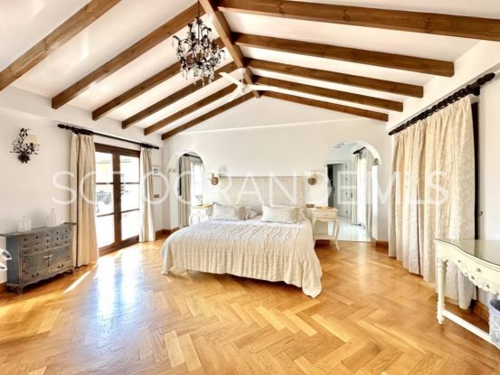 6 bedrooms villa in Zona C for sale | Teseo Estate