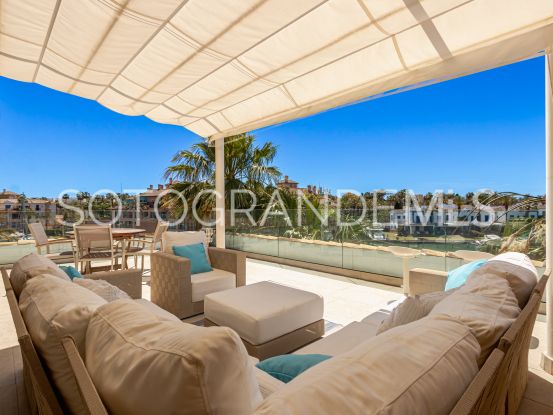 Apartamento con 3 dormitorios en venta en Ribera del Corvo, Marina de Sotogrande | Teseo Estate