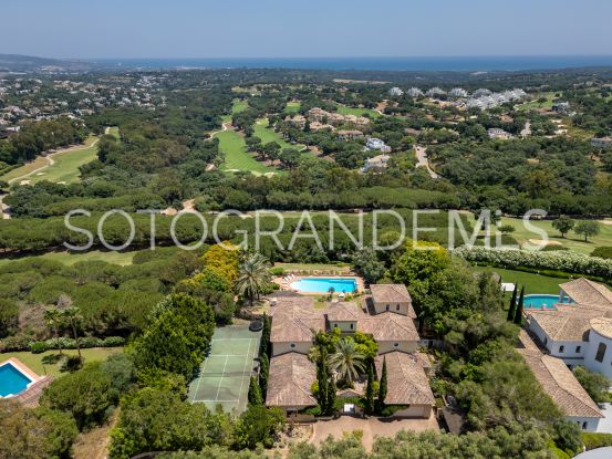 Villa en venta en Zona G, Sotogrande Alto | Teseo Estate