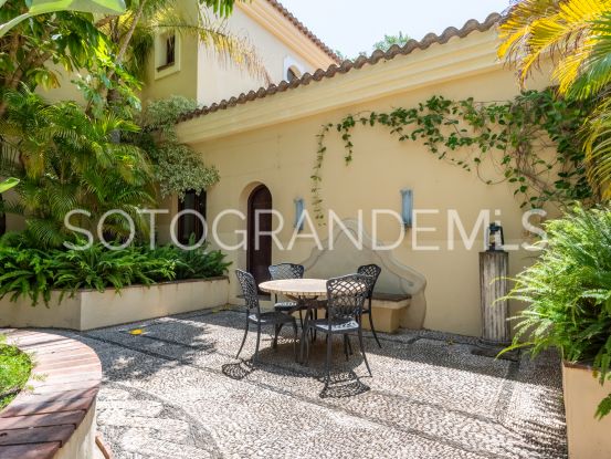 For sale 7 bedrooms villa in Zona G, Sotogrande Alto | Teseo Estate