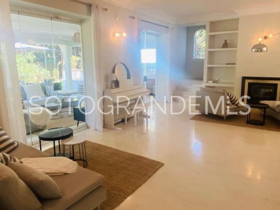 For sale 6 bedrooms villa in Zona B, Sotogrande Costa | Teseo Estate