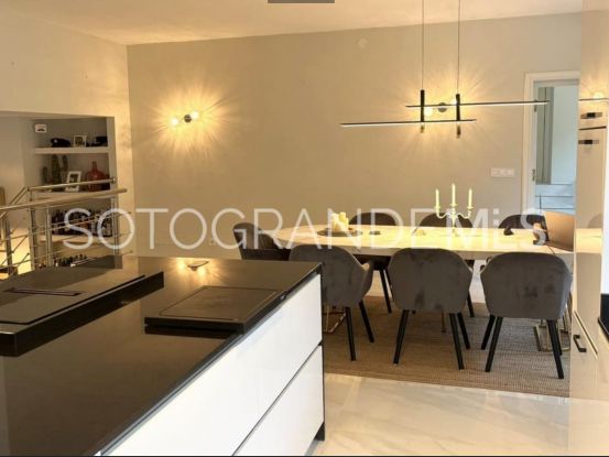 For sale 6 bedrooms villa in Zona B, Sotogrande Costa | Teseo Estate