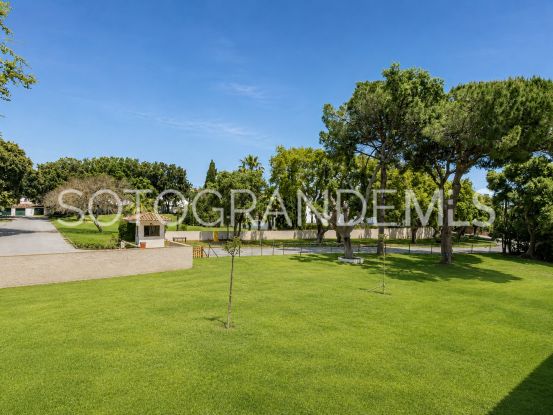 For sale 3 bedrooms apartment in Casas Cortijo, Sotogrande Alto | Teseo Estate