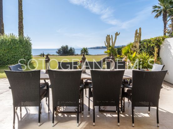 For sale 5 bedrooms apartment in Paseo del Río, Sotogrande | Teseo Estate