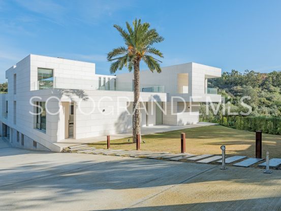 For sale 6 bedrooms villa in Zona F, Sotogrande | Teseo Estate