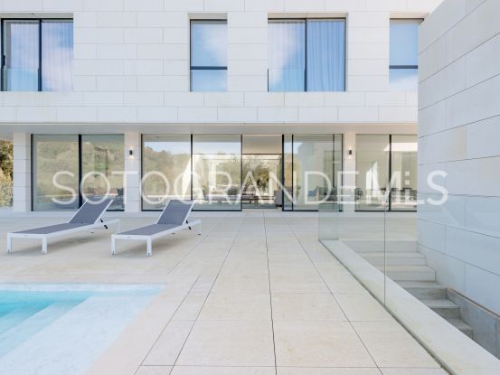For sale 6 bedrooms villa in Zona F, Sotogrande Alto | Teseo Estate