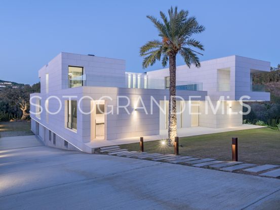 For sale 6 bedrooms villa in Zona F, Sotogrande Alto | Teseo Estate