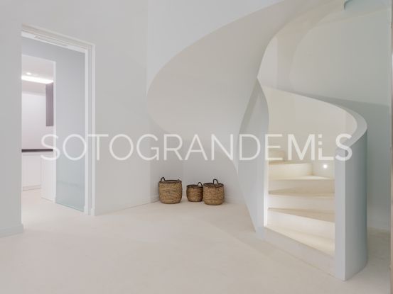 For sale 6 bedrooms villa in Zona F, Sotogrande Alto | Teseo Estate