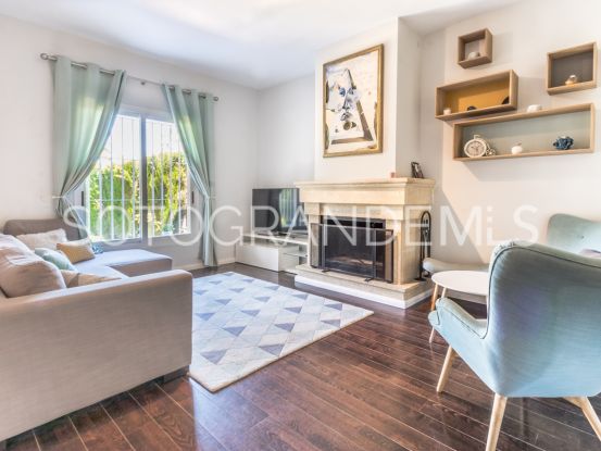 Town house with 4 bedrooms for sale in El Casar Floresta, Sotogrande Costa | Teseo Estate