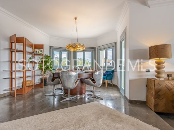 Comprar villa en La Reserva de 5 dormitorios | Teseo Estate