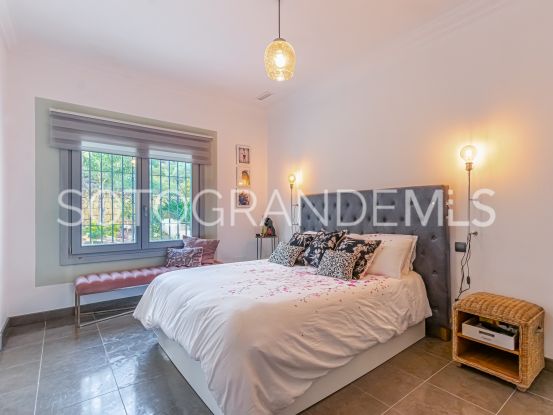 Comprar villa en La Reserva de 5 dormitorios | Teseo Estate