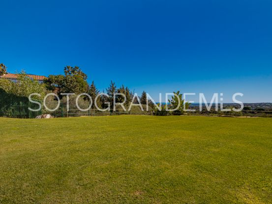 Comprar villa en La Reserva de 5 dormitorios | Teseo Estate