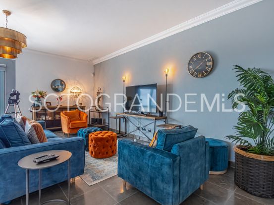 Comprar villa en La Reserva de 5 dormitorios | Teseo Estate