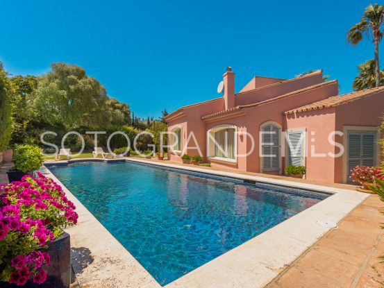 For sale Zona B villa with 4 bedrooms | Teseo Estate