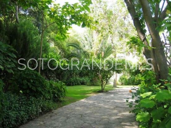 Kings & Queens plot for sale | Teseo Estate