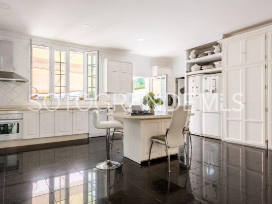 Se vende villa en Zona D de 5 dormitorios | Teseo Estate