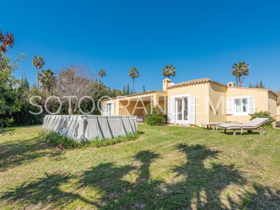 For sale Zona F villa with 4 bedrooms | Teseo Estate