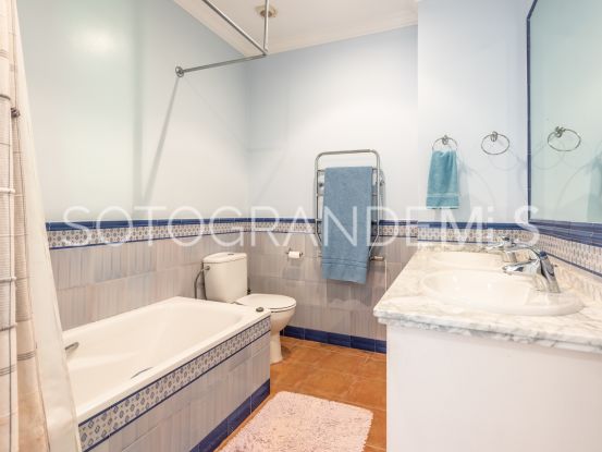 Villa en venta con 9 dormitorios en Zona F, Sotogrande Alto | Teseo Estate