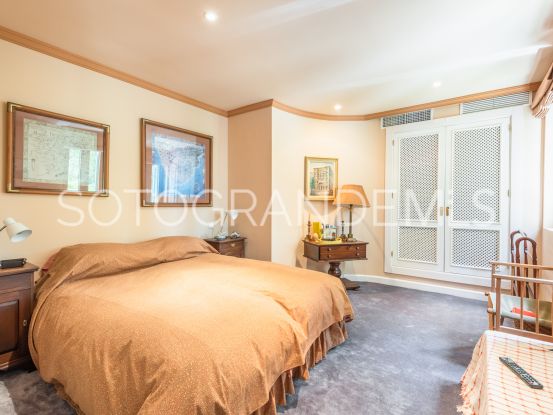 Villa en venta con 9 dormitorios en Zona F, Sotogrande Alto | Teseo Estate