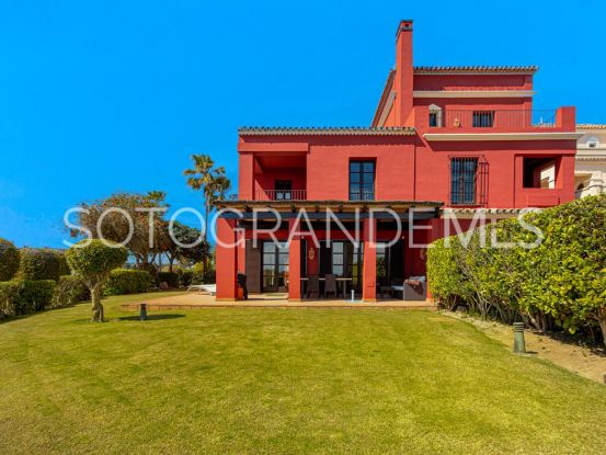 2 bedrooms Los Cortijos de la Reserva town house | Teseo Estate