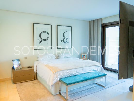 Hacienda de Valderrama, apartamento con 3 dormitorios en venta | Teseo Estate