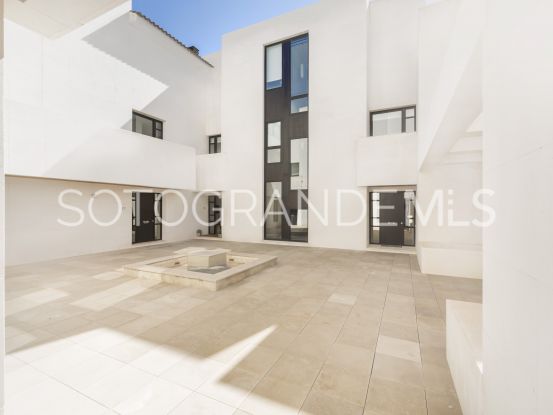 Hacienda de Valderrama, apartamento con 3 dormitorios en venta | Teseo Estate