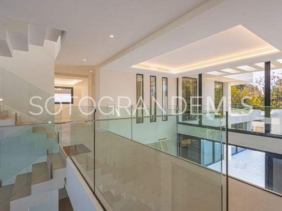 Villa for sale in Kings & Queens with 5 bedrooms | Teseo Estate