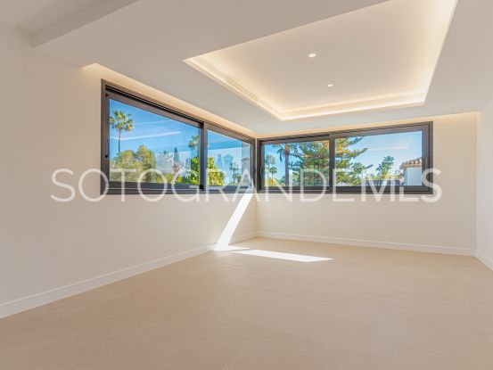 Villa for sale in Kings & Queens with 5 bedrooms | Teseo Estate
