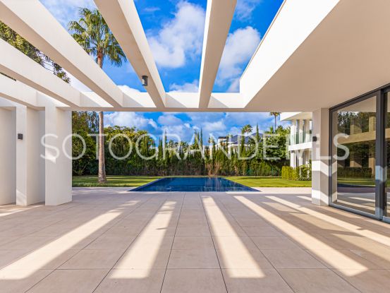 Villa for sale in Kings & Queens with 5 bedrooms | Teseo Estate